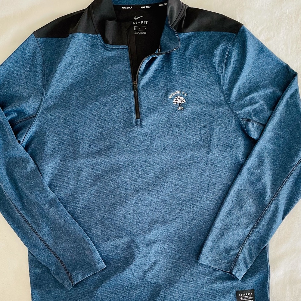 Nike golf pullover.